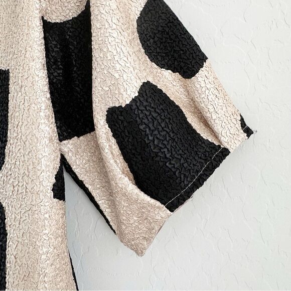 Berek Artistic Textured Abstract Pebbles Jacket Cardigan Cream Black M Like New - Picture 9 of 14